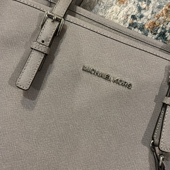 Michael Kors Tote - Picture 2 of 6
